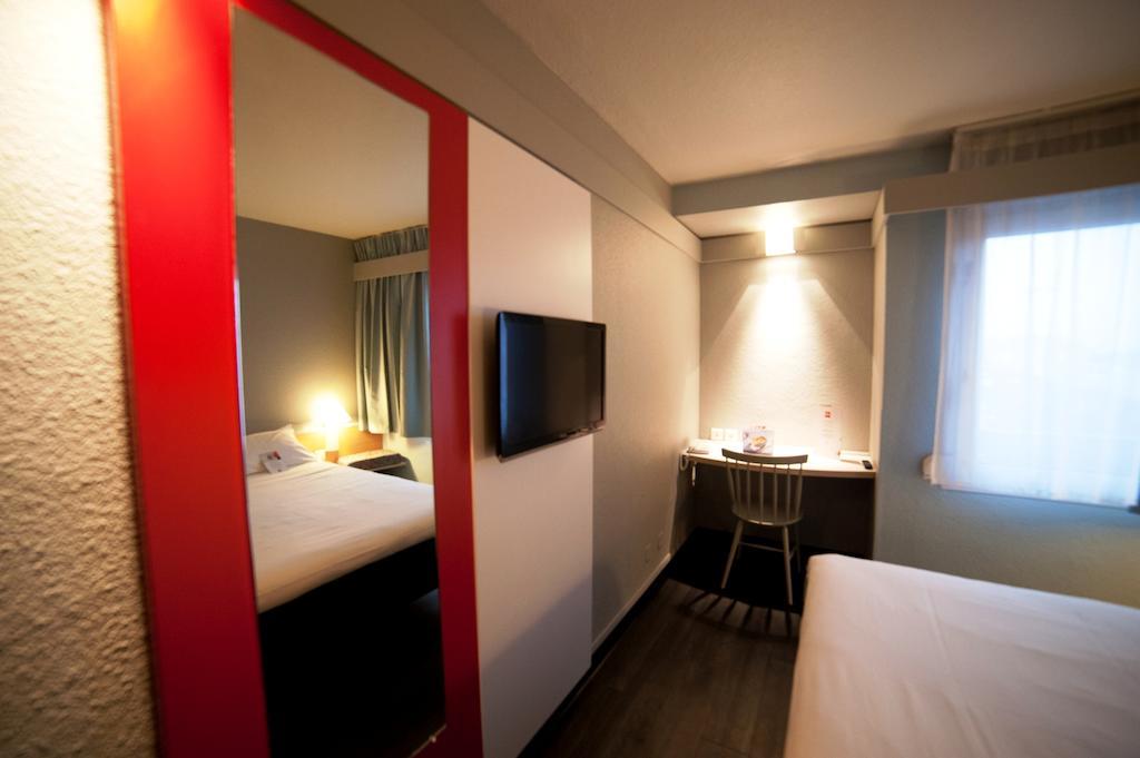 Ibis Agen Centre Gare Hotel Kültér fotó